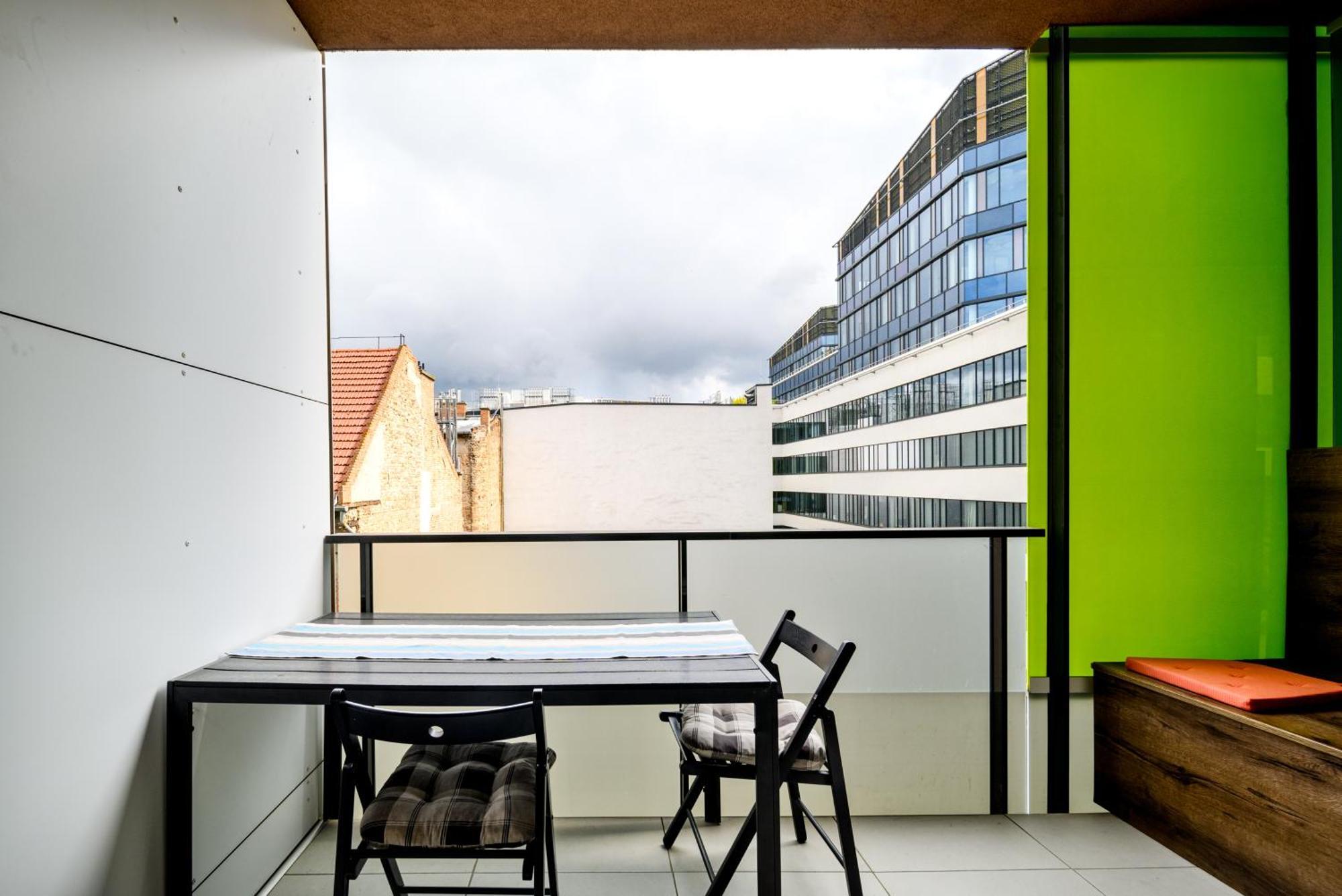 Atrium Residence Deluxe Suite-Free Parking Garage Same Building Budapest Eksteriør bilde